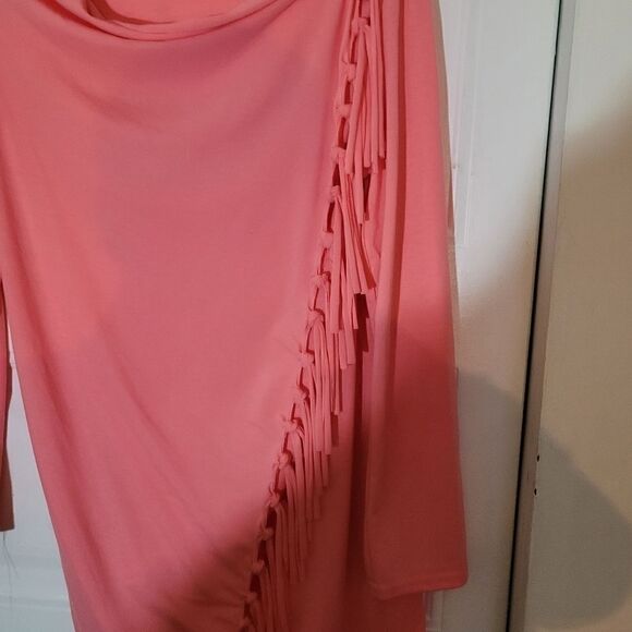 BEAUTIFUL Tassels cut Peach woman crossbody Size XXLARGE Shirt or Jacket Nwot - Picture 3 of 5